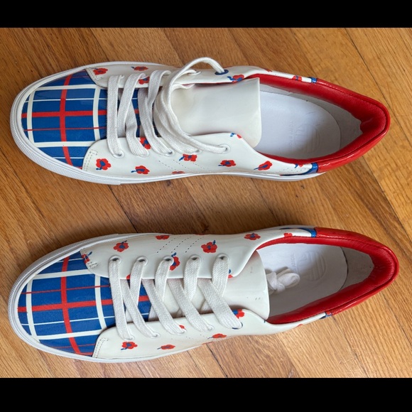 Tory Burch Red and Blue Patent Print Perforated Lace-Up Golf Sneaker - Picture 4 of 7